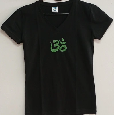 REMERA -  OM 3 0 - MUJER - NEGRO