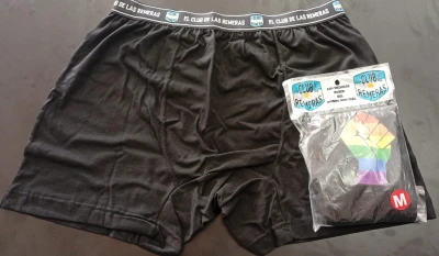 BOXER PUÑO-HOMBRE-NEGRO