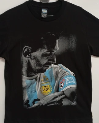REMERA - MESSI 1 - HOMBRE - NEGRO