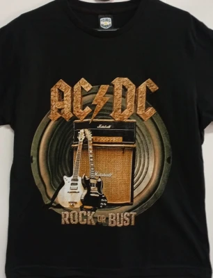 REMERA - AC DC GUITARRAS MARSHALL - HOMBRE - NEGRO