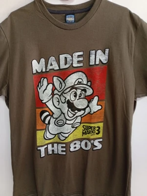 REMERA - SUPER MARIO - HOMBRE - MARRON