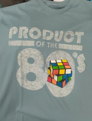REMERA - 80 CUBO RUBIC - HOMBRE - CELESTE