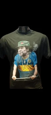 REMERA - MARADONA ESTRELLA BOCA - HOMBRE - NEGRO