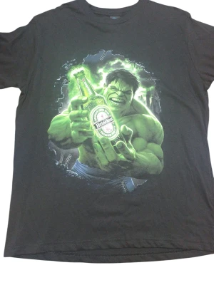 REMERA - HULK - HOMBRE - NEGRO