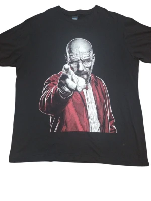 REMERA - BREAKING BAD - HOMBRE - NEGRO