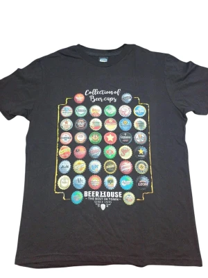 REMERA - TAPITAS - HOMBRE - NEGRO