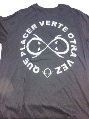 REMERA - VERTE OTRA VEZ - HOMBRE - NEGRO