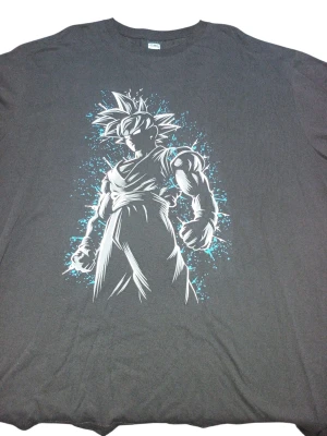 REMERA - GOKU - HOMBRE - NEGRO