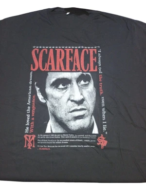 REMERA - SCARFACE - HOMBRE - NEGRO