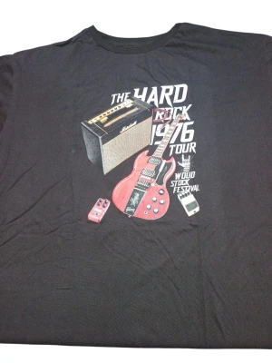 REMERA - AMPLIFICADOR MARSHALL - HOMBRE - NEGRO