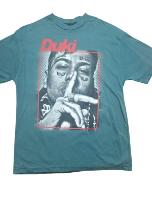 REMERA - DUKI - HOMBRE - VERDE
