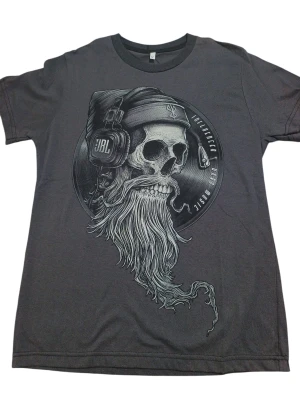 REMERA - CALAVERA JBL - NIÑOS - GRIS