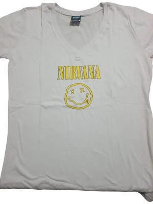 REMERA - NIRVANA - MUJER - BLANCO