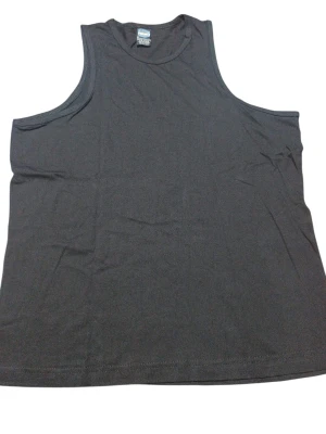 MUSCULOSA - UNISEX - NEGRO